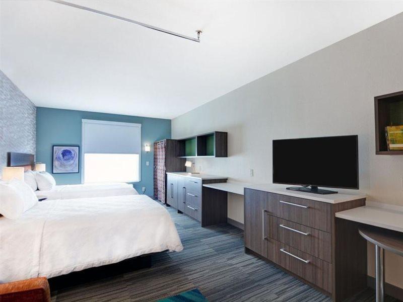 Home2 By Hilton Northwest 3*