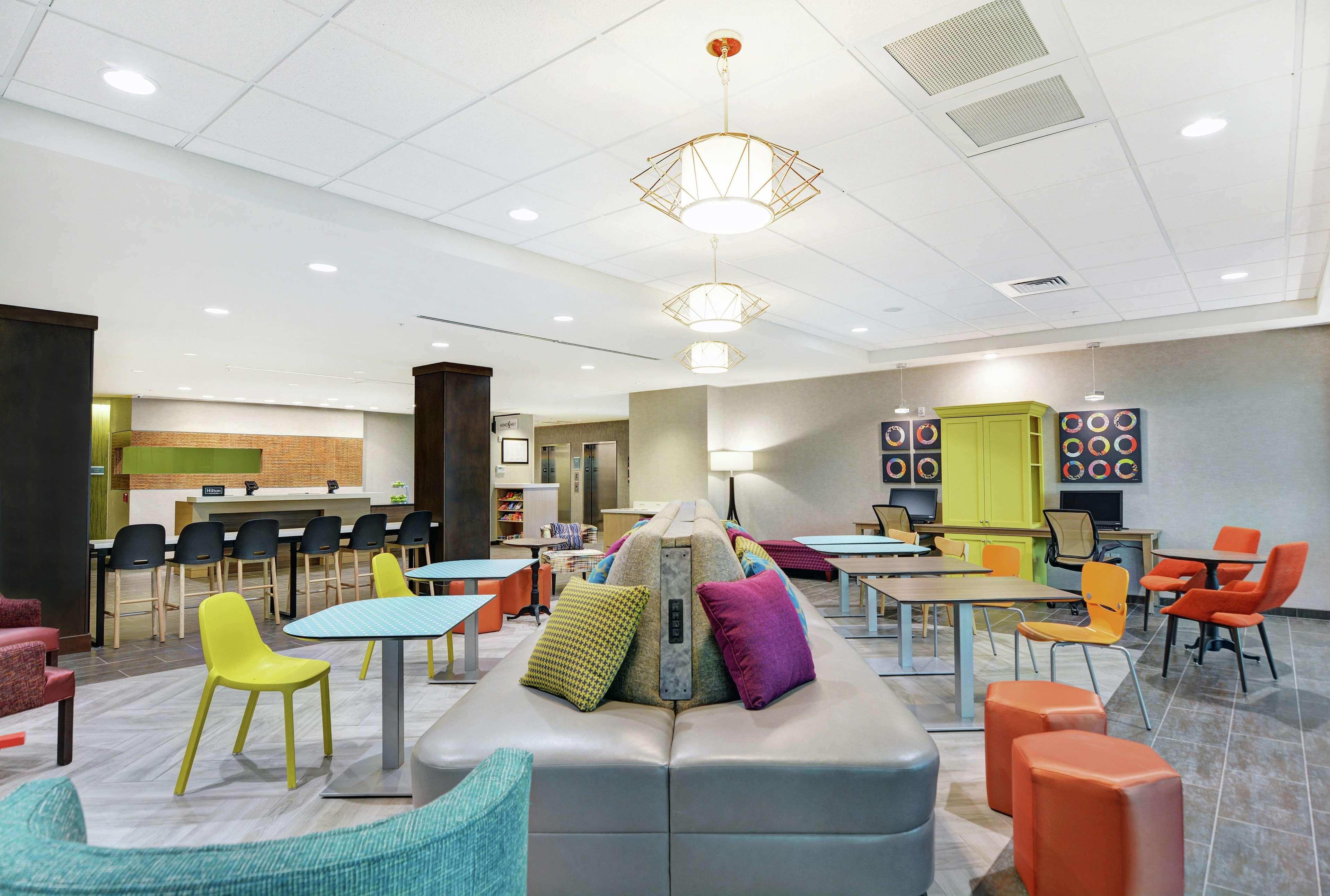 Hotel Home2 By Hilton Northwest