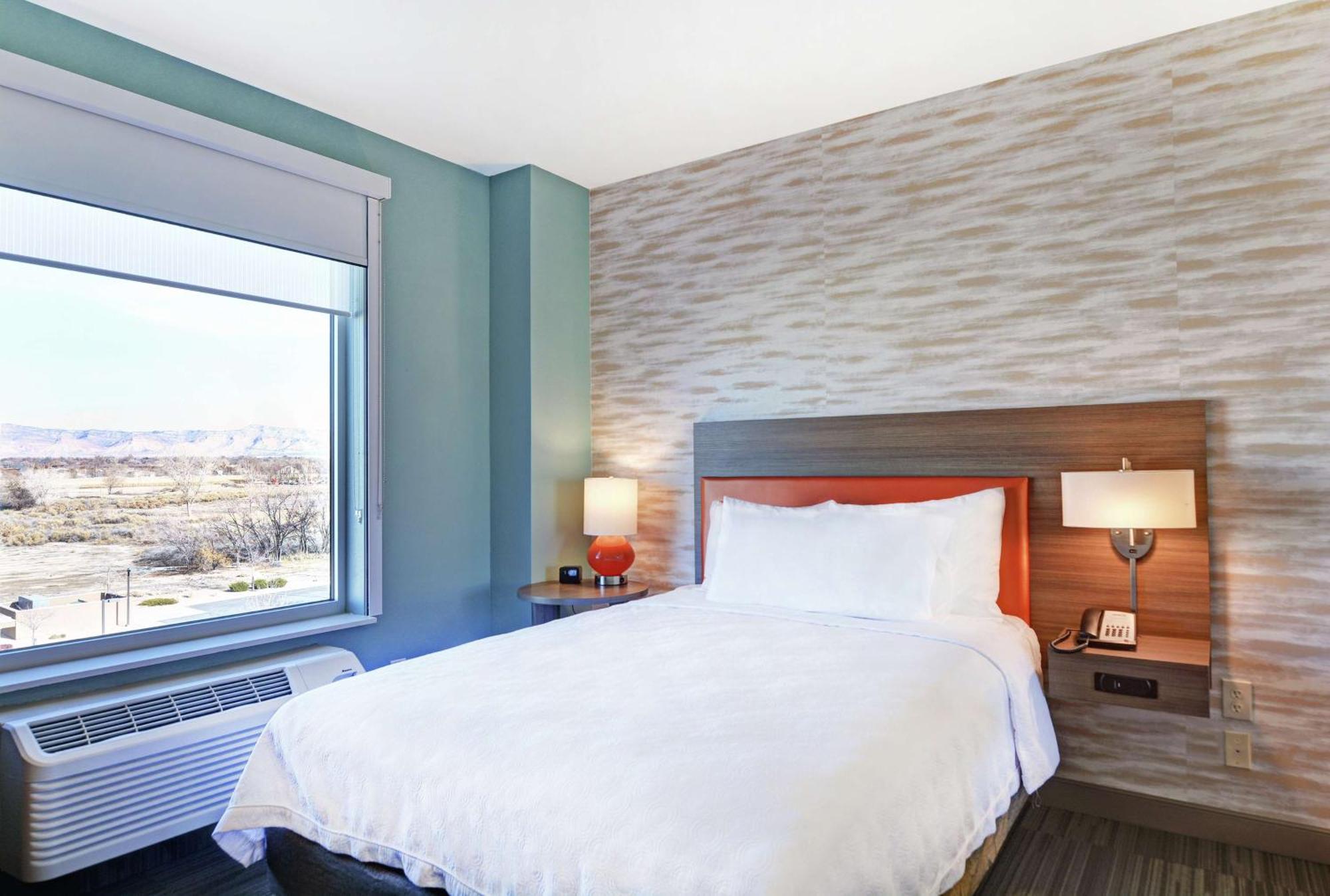 Hotel Home2 By Hilton Northwest
